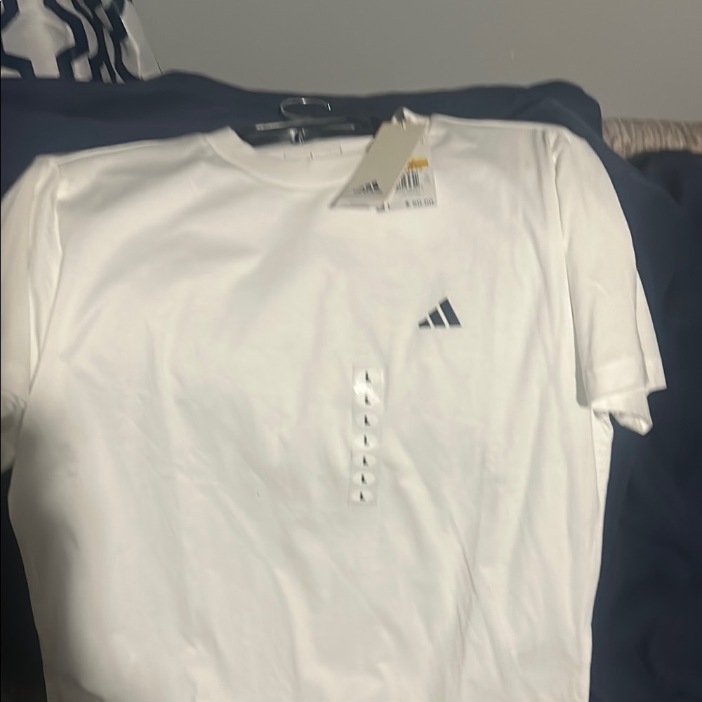 Adidas White Short Sleeve Tee Classic Design